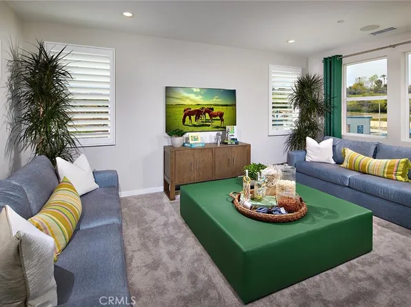 4041 Pomelo Dr, Corona, CA 92883