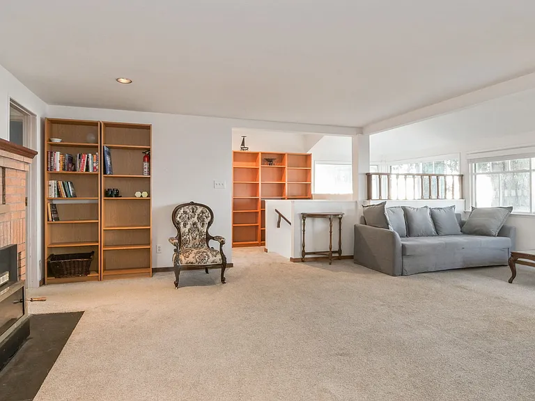 3042 Ohara Ln #HOUSE — Photo 7