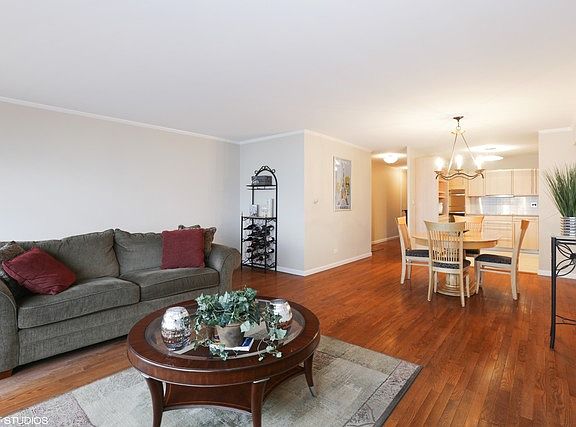 4th image of 1440 N Lake Shore Dr APT 7D