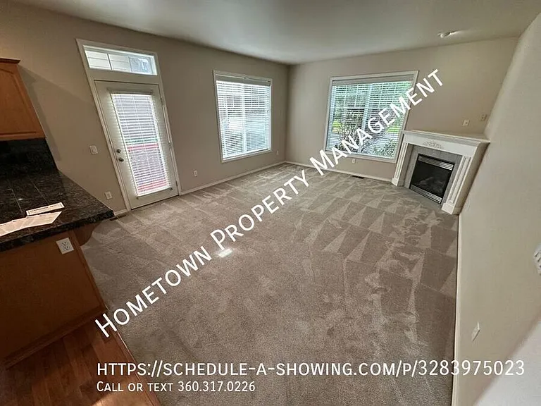 2702 Farmer Way SE — Photo 3