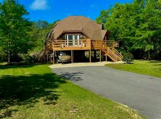 9017 W Simmons Cir, Ocean Springs, MS 39564