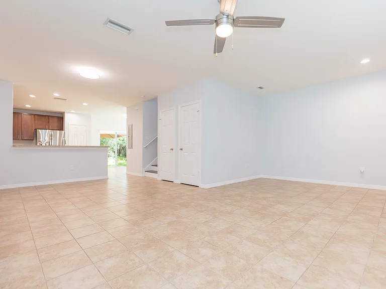 15948 Fishhawk View Dr — Photo 9
