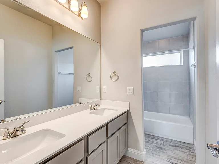 113 Riverhill Dr — Photo 19