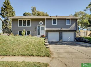 3023 S 137th St, Omaha, NE 68144