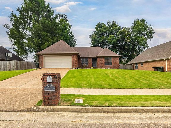2nd image of 7685 Shadow Hills Dr