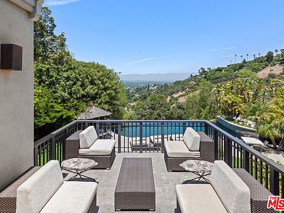 13947 Durham Rd, Beverly Hills, CA 90210 | Zillow