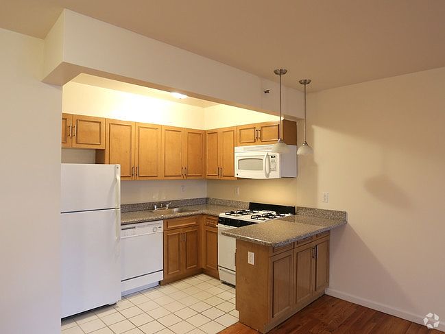 1st image of 37-21 32nd St #2S