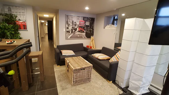 Rented by Evergreen Apartments BK | media 18