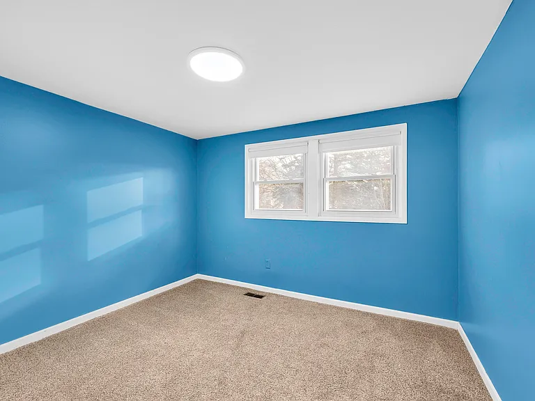 1592 Brentwood Dr — Photo 33