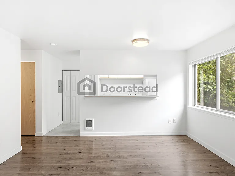 601 Summit Ave E #203 — Photo 13