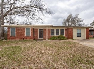 4304 Milam St, Bryan, TX 77801