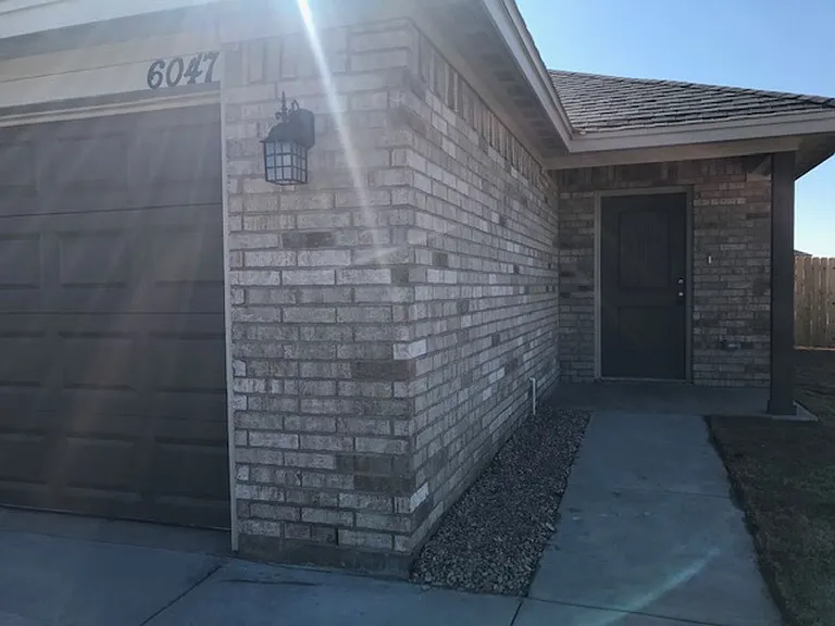 6047 Jennings St — Photo 2