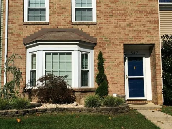 347 Jester Ct, Old Bridge, NJ 08857