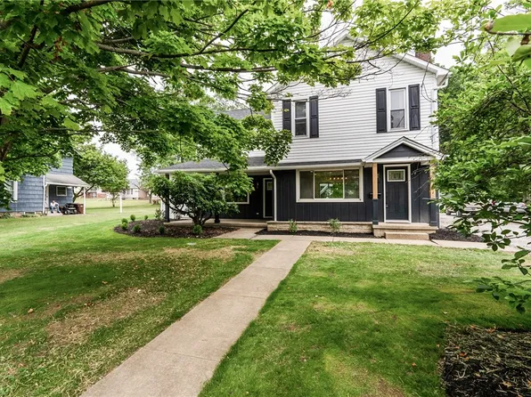 626 Liberty St, Grove City, PA 16127