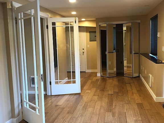 2nd image of 420 SW 154th St Unit 1
