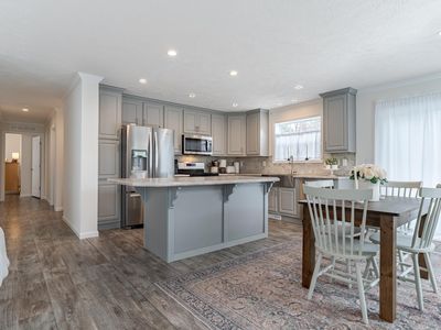 104 Robin Hood Drive, Exeter, NH, 03833