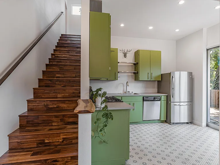 59 Mulberry Ln — Photo 12