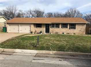 5924 Dunson Dr, Watauga, TX 76148