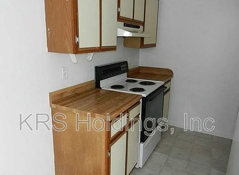 7447 Fenner St #4 — Photo 3