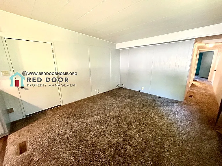 3806 Vigilante Dr — Photo 4