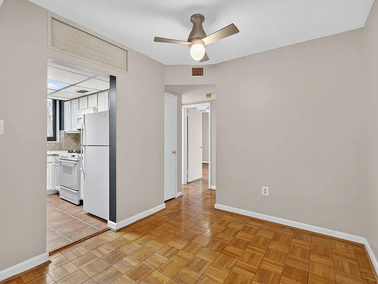 3825 Davis Pl NW #101 — Photo 6