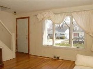 1090 Webster Ln, Des Plaines, IL 60016