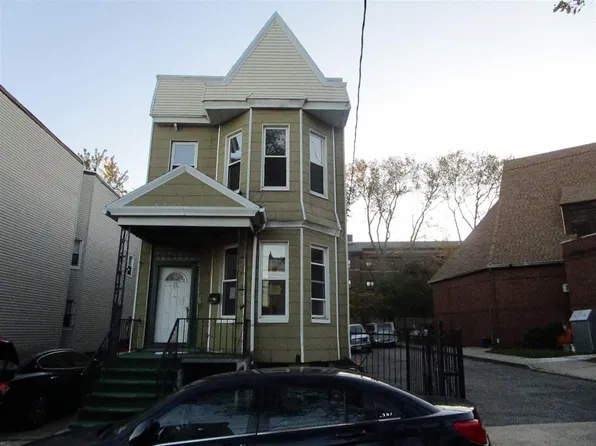 13 McDougall St, Jersey City, NJ 07304
