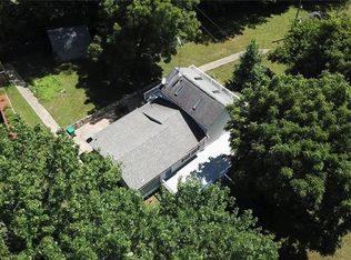 200 Bridge Dr, Hillsboro, MO