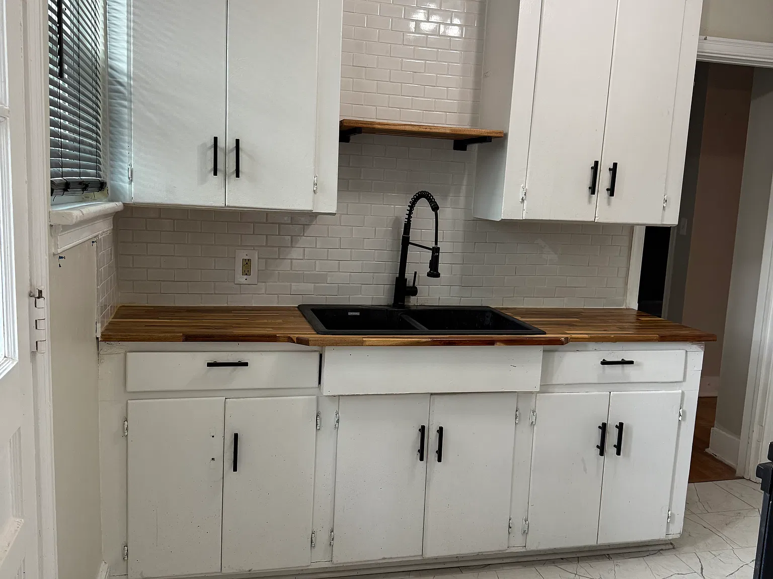 3 bed, 1000 sqft, $1,550 — Photo 4