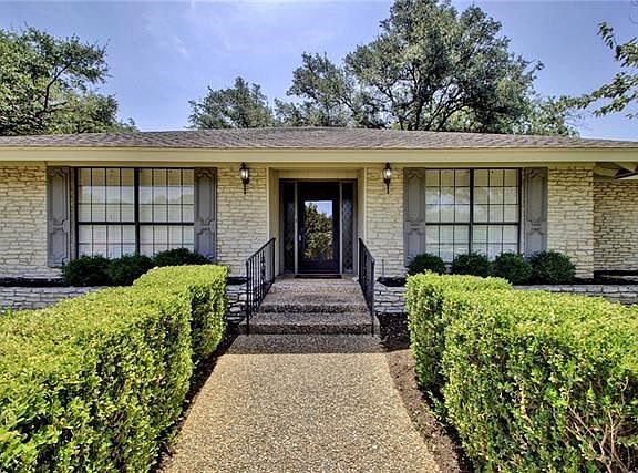 Hedges highlight the entry.