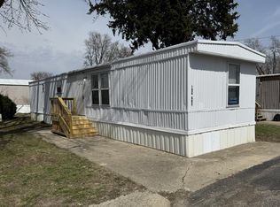 126 Abby Ln, Jacksonville, IL