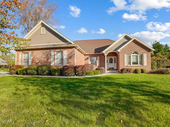 889 Kiowa Trl, Lima, OH 45805