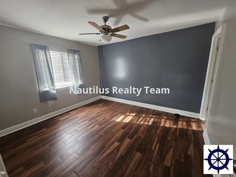 116 Christie Ln — Photo 6