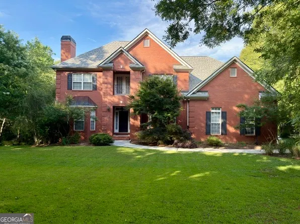 12216 Edgewater Dr, Hampton, GA 30228