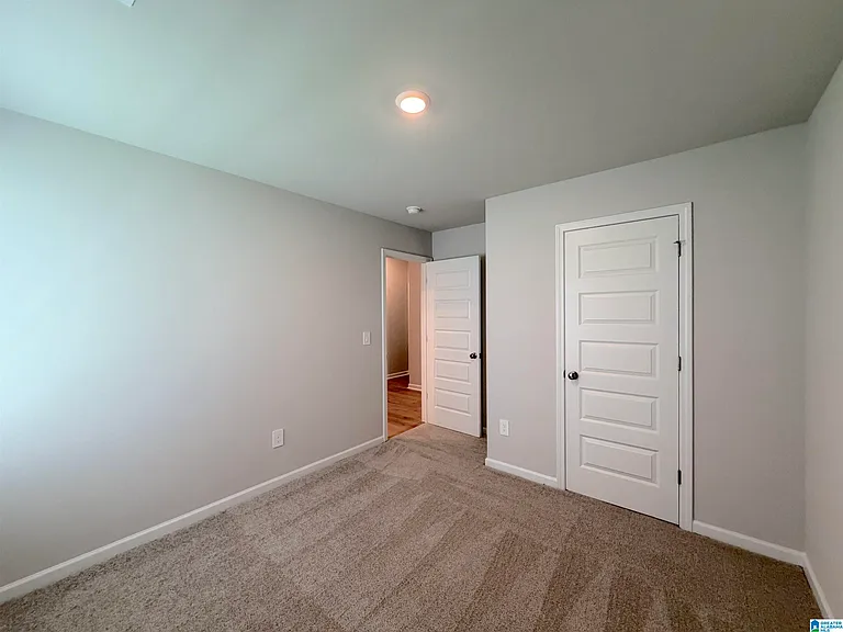 128 Challenger Way — Photo 37
