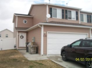 713 Rampart Dr, Rock Springs, WY 82901