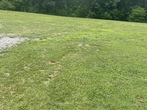 4th image of 325 Waters Rd