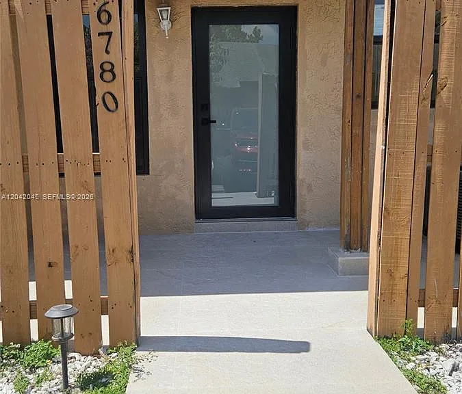 6780 NW 186th Ter — Photo 1