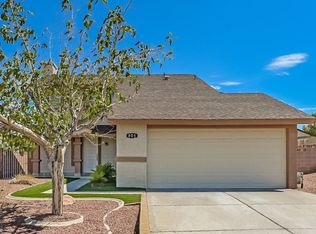 805 Crabapple Dr, Henderson, NV 89002