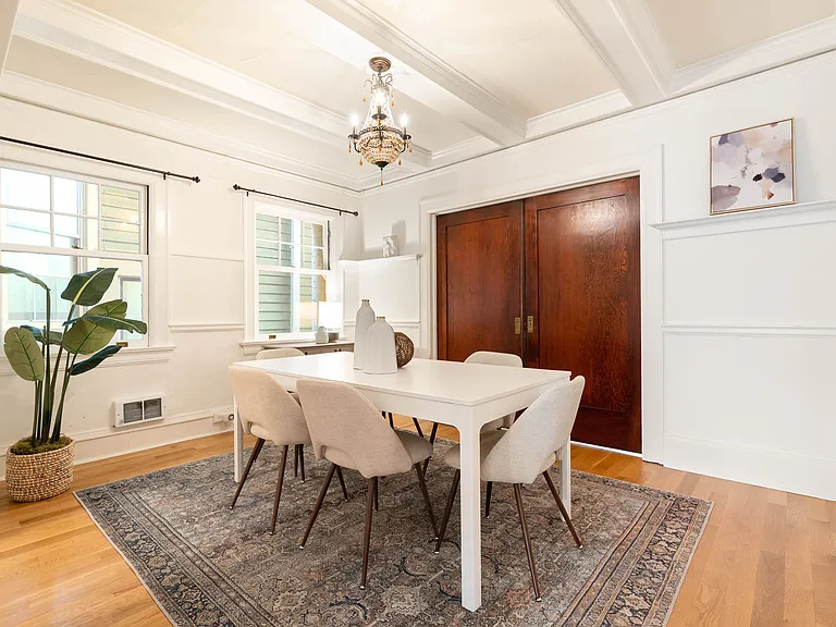 118 NW King Ave #21 — Photo 6