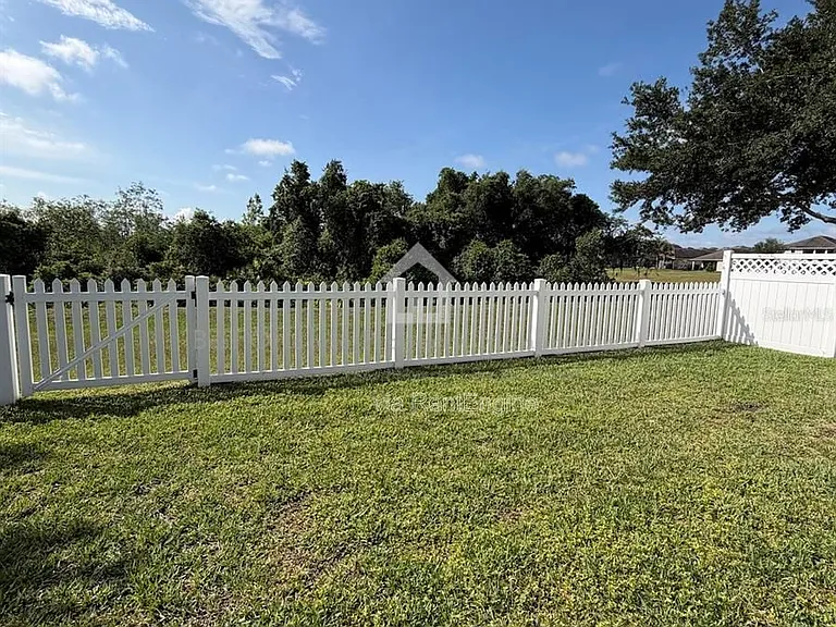 15532 Sweet Orange Ave — Photo 49
