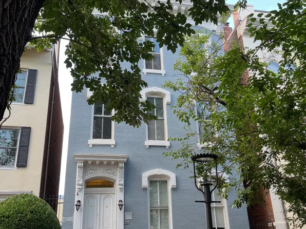 304 E Capitol St NE #4, Washington, DC 20003