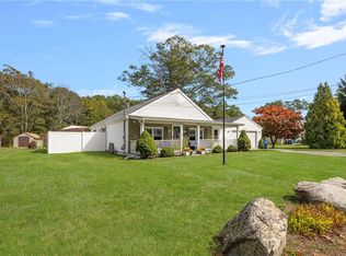 145 Jenckes Hill Rd, Lincoln, RI 02865