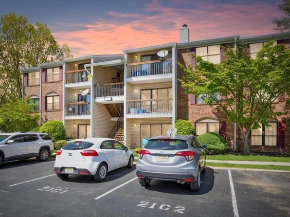 491 Danbury Ln, East Brunswick, NJ 08816