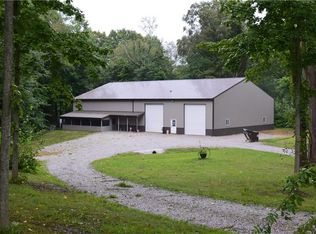 1164 W Greencastle Rd, Mooresville, IN 46158