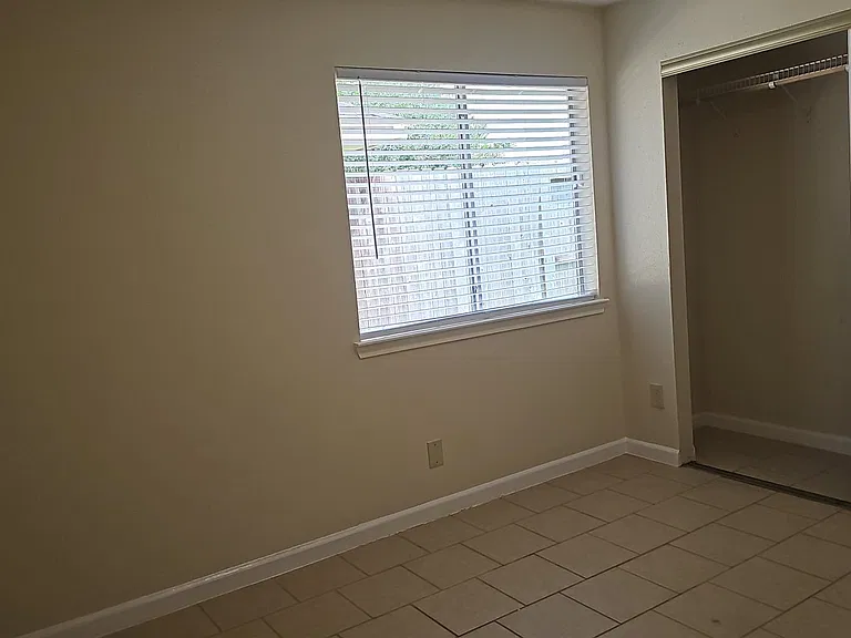 11614 Gullwood Dr — Photo 10