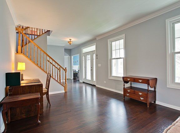 4th image of 764 English Oaks Dr