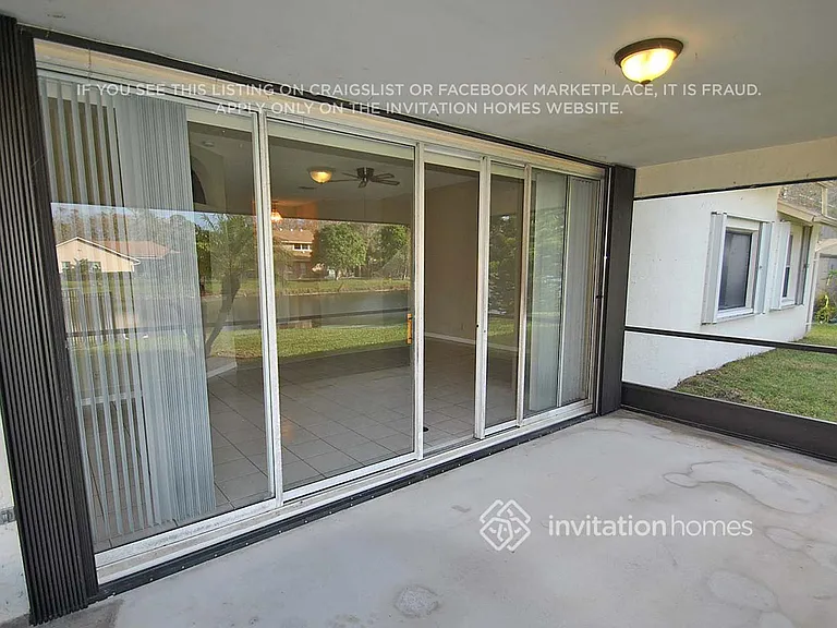 3754 Woods Walk Blvd — Photo 10