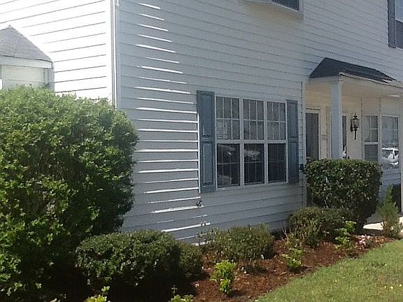 Large Yard - End Townhome