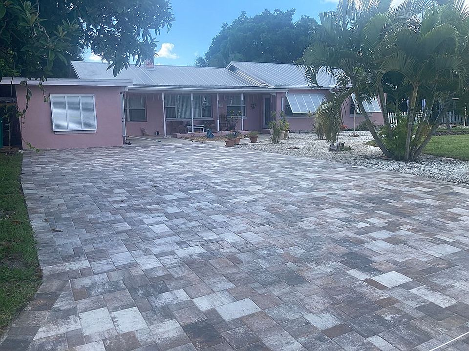 1st image of 783 Orange Blossom Dr